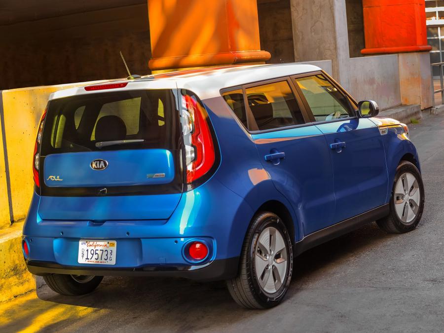  Kia Soul EV 2014 года  (фото 20 из 45)